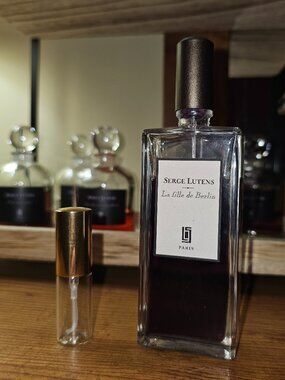 5 ML Sample LA FILLE DE BERLIN Serge Lutens Perfume EDP VIntage Original